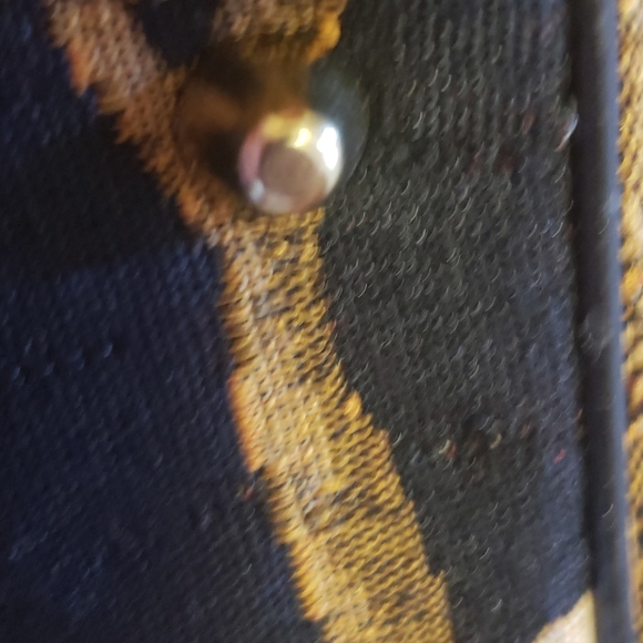 PAINT THE LILLY ROUND BAG - Picture 15 of 15